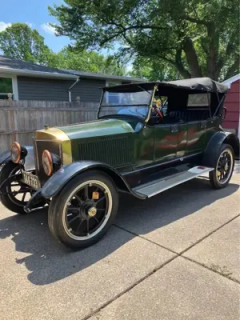 1918 Stanley Steamer Model 735 — thumbnail 2