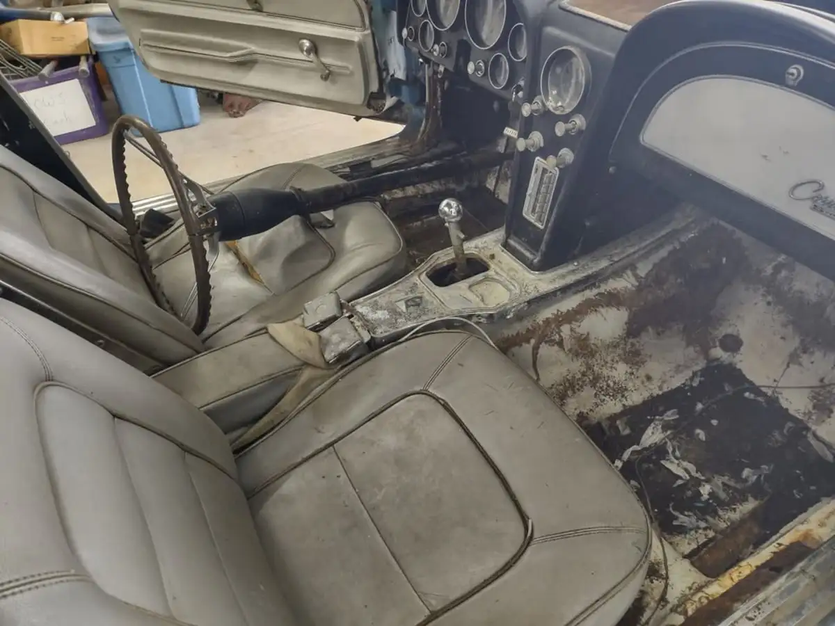 1965 Corvette Project 327/300 — photo 1