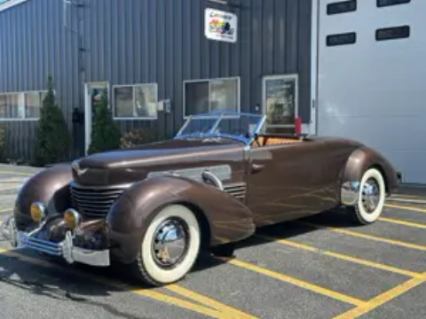 1937 Cord 812SC Cabriolet