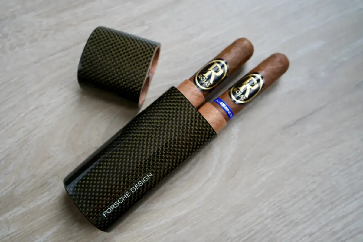 Porsche Design Carbon Fiber Cigar Pocket Case — photo 1