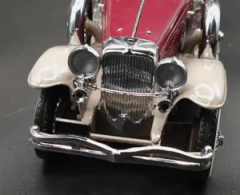 1930 Duesenberg J Derham Tourster Precision Models Car  — thumbnail 3