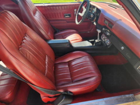 1977 Camaro 350 Four Speed