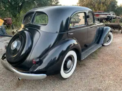 1934 Hupp - Original Straight 8 Engine - Runs & Drives — thumbnail 5