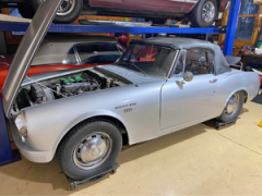 1967 Nissan Fair Lady Roadster — thumbnail 2