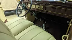 1939 Lincoln Model K Brunn Touring Cabriolet — thumbnail 5