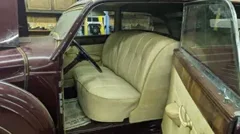 1939 Lincoln Model K Brunn Touring Cabriolet — thumbnail 4