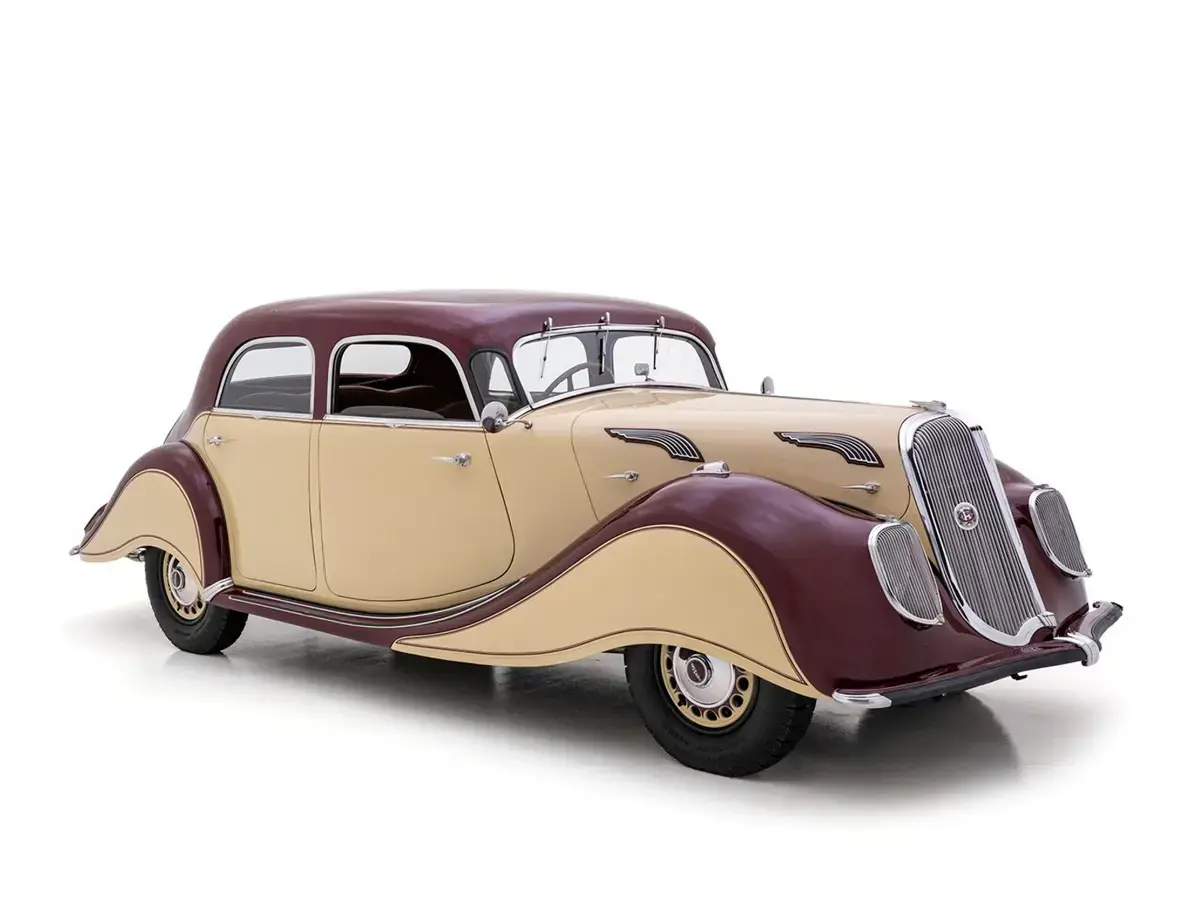 1937 Panhard X76 Dynamic Sedan — photo 1