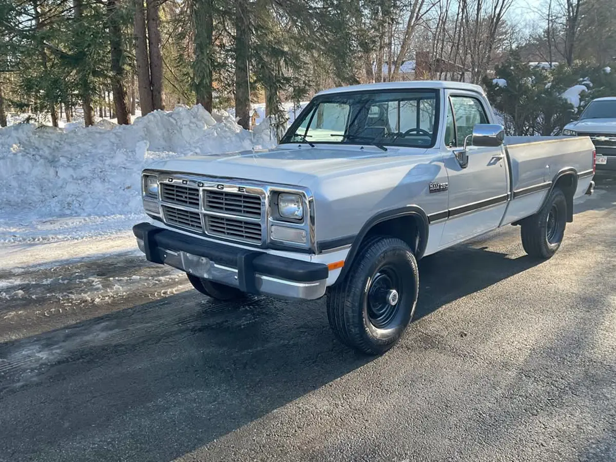 1991 Dodge W-250 Pickup — photo 1