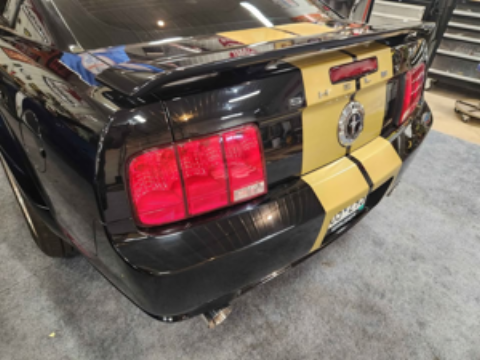 2006 Ford Mustang Shelby GT350 Coupe 2D
