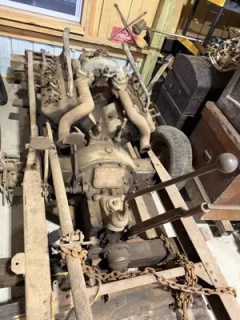 Peerless V8 Engine and Frame — thumbnail 3