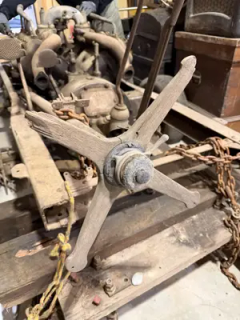 Peerless V8 Engine and Frame — thumbnail 4