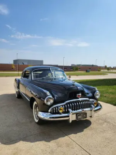 1949 Buick Super Sedanette — thumbnail 3