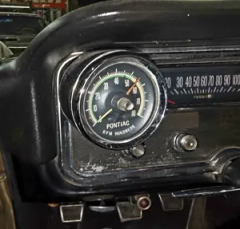 1966 Pontiac Grand Prix  2+2 421HO factory 4spd — thumbnail 5