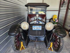 1917 Hupmobile Roadster — thumbnail 6
