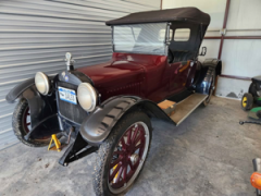 1917 Hupmobile Roadster — thumbnail 2