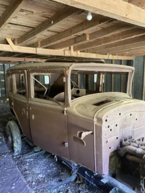 1930 Peerless Master Eight Sedan
