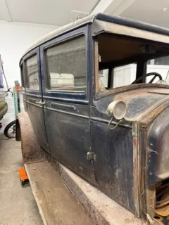 1929 Willys Knight — thumbnail 6