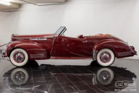 1942 Packard Super Eight One-Eighty Darrin Victoria