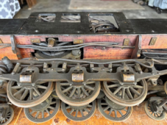  Antique Railroad Engine Engineering Model — thumbnail 5