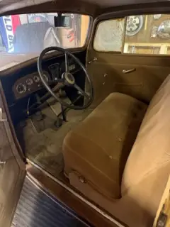 1933 Pontiac 3 Window Coupe — thumbnail 3