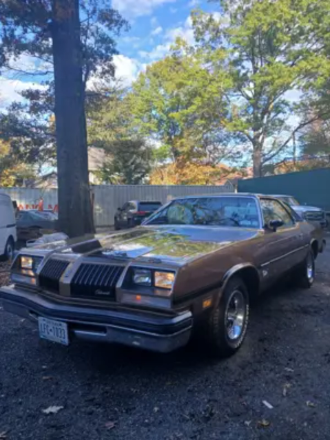 1976 Oldsmobile Cutlass RARE S' Headturner, Manual Transmission