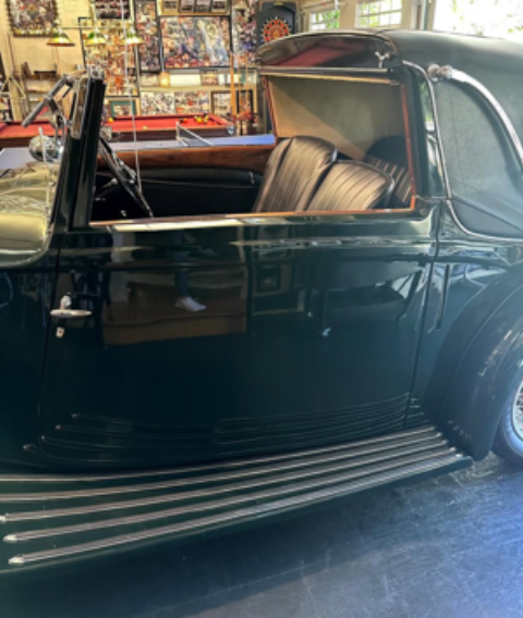 1934 Bentley Mulliner 3 position drop head