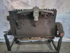 Stutz 8 Cyl Engines and parts, DV32, SV16, AA — thumbnail 3