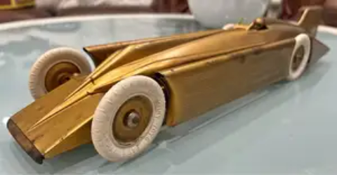 Kingsbury Golden Arrow Racer Toy Car