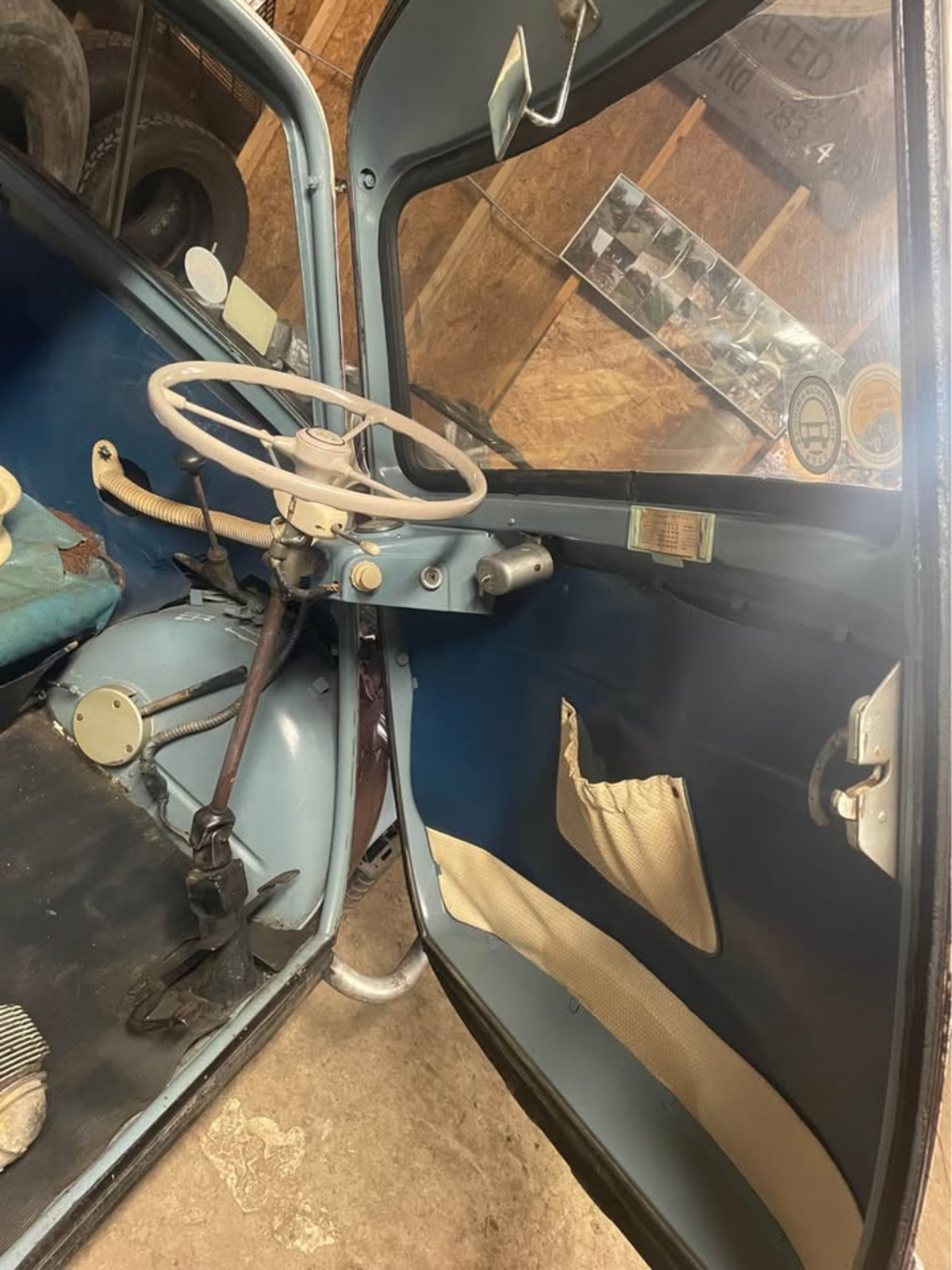 1957 BMW Isetta — photo 1