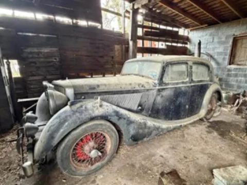 1948 Jaguar 3.5L Mark IV Saloon LHD