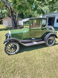 1927 Ford Model T Coupe — thumbnail 1