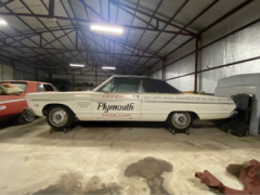 1965 Plymouth Sport Fury — thumbnail 4