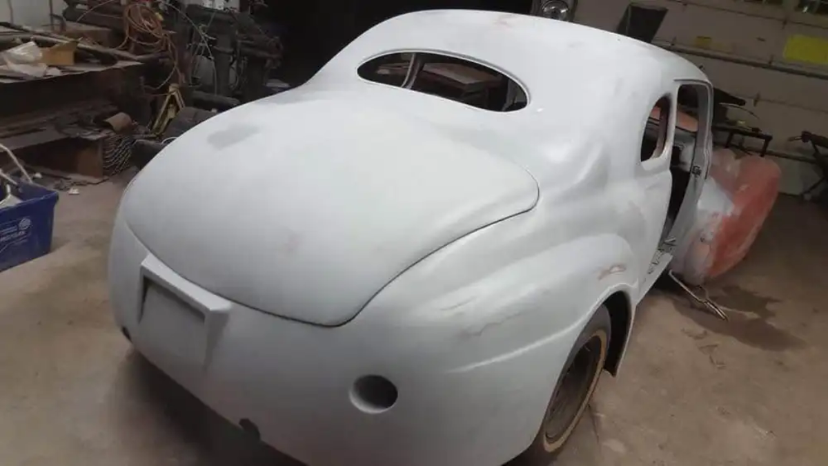 1946 Ford Coupe Chopped Top Custom — photo 1