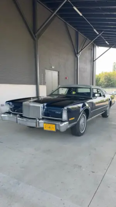 1973 Lincoln Mark IV — thumbnail 4