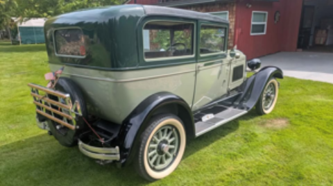 1928 Willy's Knight Model 56 two-door sedan