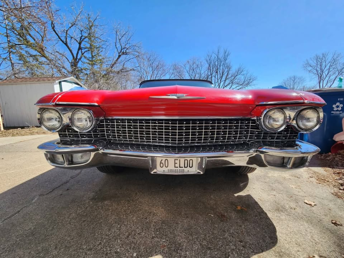 1960 Cadillac Eldorado Convertible — photo 1