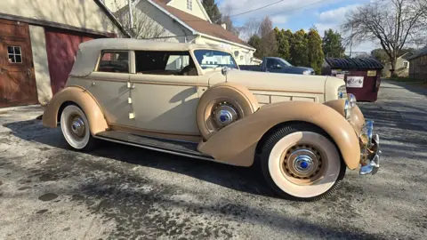 1936 Lincoln K Convertible Sedan V-12