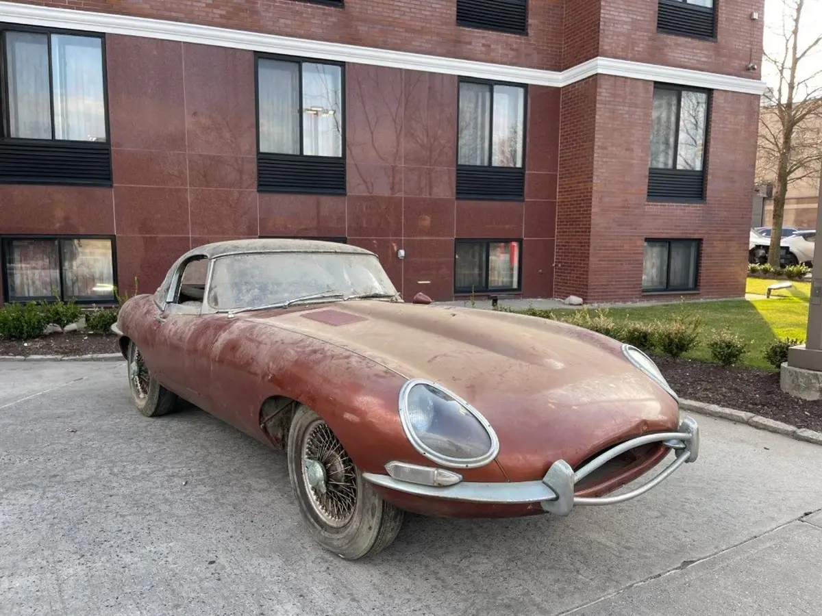 1963 Jaguar XKE — photo 1