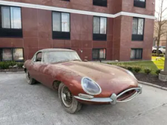 1963 Jaguar XKE — thumbnail 1