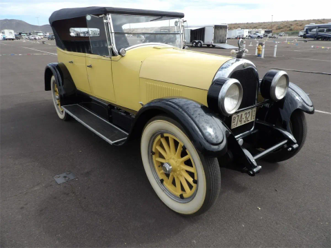 1923 Peerless 66 Touring Car