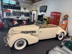 1937 Cord 812 Phaeton — thumbnail 7