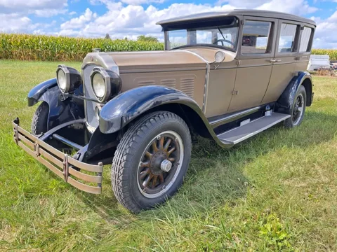 1928 Willys-Knight 66A 5 Passenger Sedan