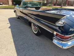 1961 300G Chrysler Convertible — thumbnail 5