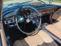 1961 300G Chrysler Convertible — thumbnail 2