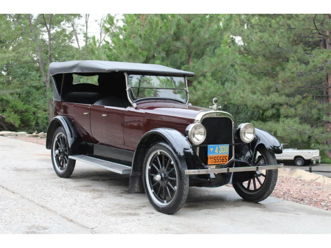 1922 Chandler Six, Seven Passenger Touring Car 
