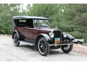 1922 Chandler Six, Seven Passenger Touring Car 