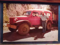 1942 Dodge Carryall — thumbnail 2