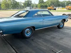 1968 Plymouth Sport Sattelite Buckets and Console — thumbnail 5