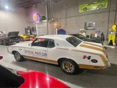 1972 Oldsmobile Hurst Olds Pace car — thumbnail 6