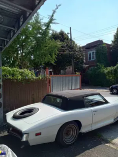 1972 Stutz Blackhawk — thumbnail 2